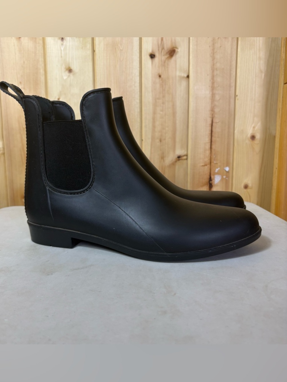 Storm by Cougar Celeste Matte Black Chelsea Rain Boots Sz 11 Classic SCUFFED